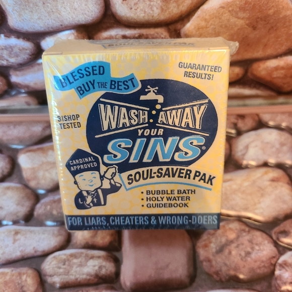 NIB Gag Gift - Wash Away Your Sins Soul-Saver Pak - Picture 9 of 9